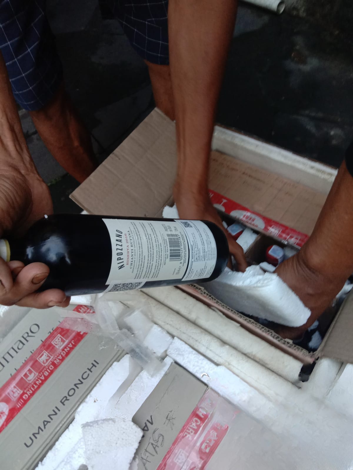 Pengecekan f&b untuk wine produk - Photo 3