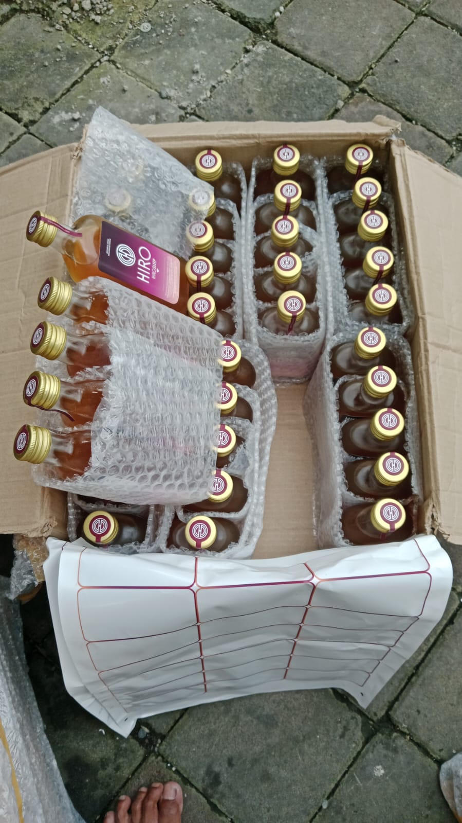 Premium drink glass bottle packing